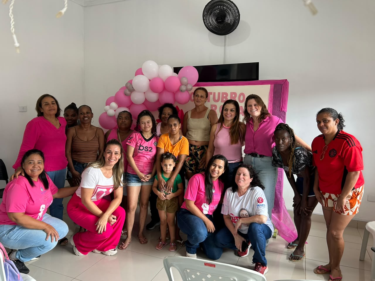 Outubro Rosa: CRAS realiza encontro de conscientização